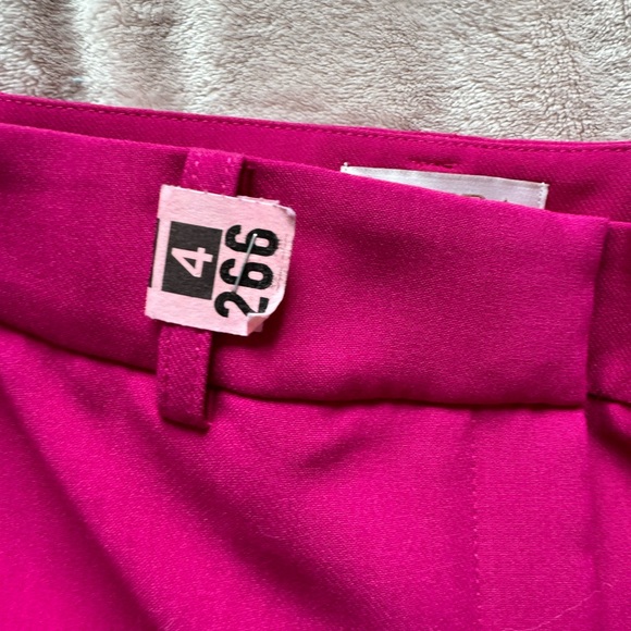 Laura fuchsia dress pant, worn once, freshly dry cleaned. Sz 10P. - Picture 1 of 5